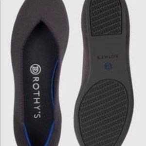 Rothy’s Round Toe Flat in Shale (Dark Gray)